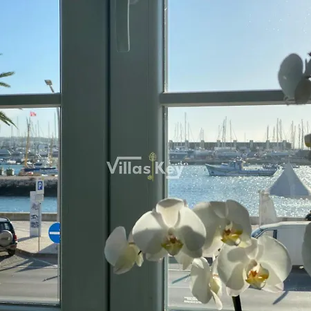 Apartamento Olhando O Mar *